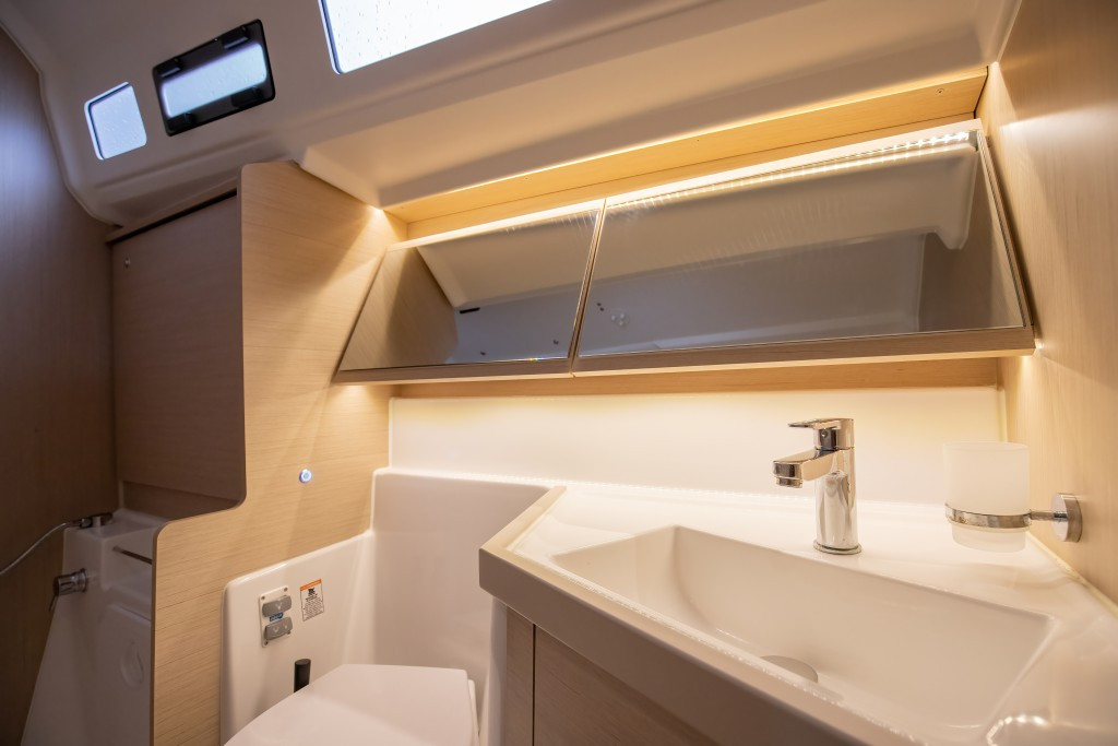 Yacht BENETEAU - Oceanis 40.1 "Cupido"