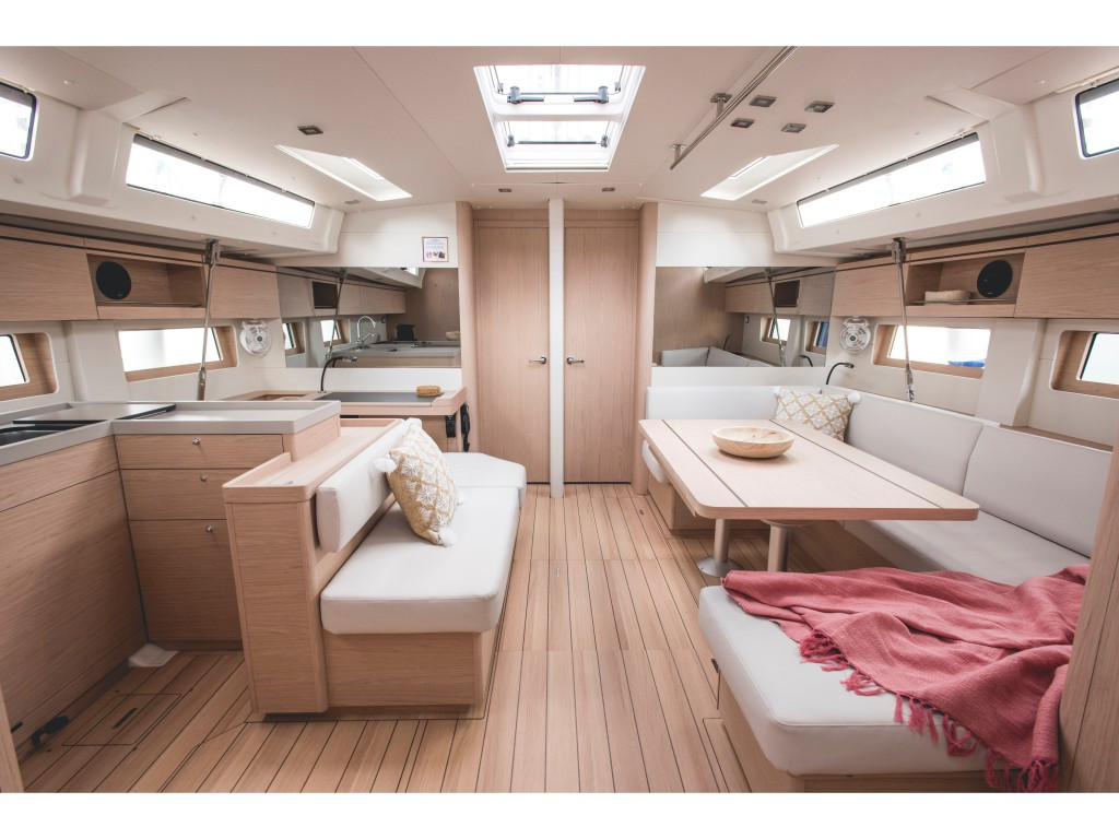 Yacht BENETEAU - Oceanis 51.1 "Aphros"