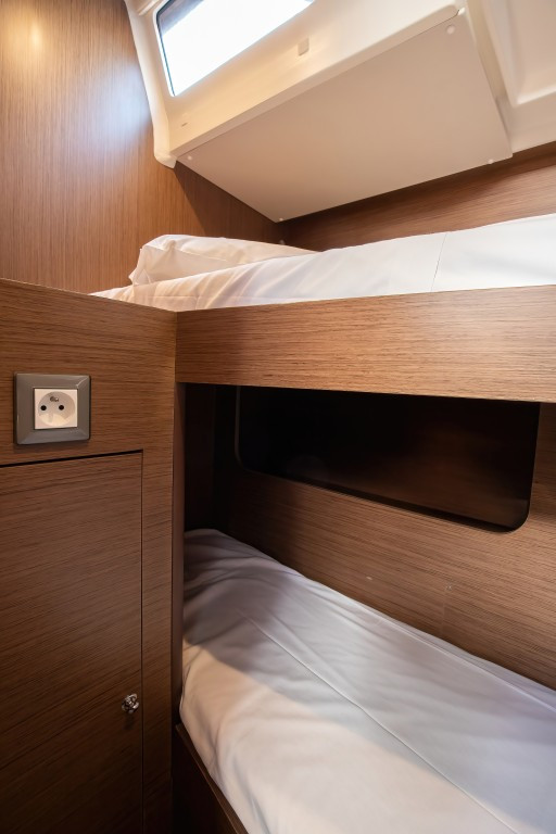 Yacht BENETEAU - Oceanis 51.1 "Hybris"