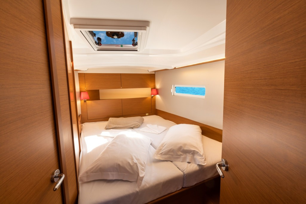 Yacht JEANNEAU - Sun Odyssey 410 "Teti"