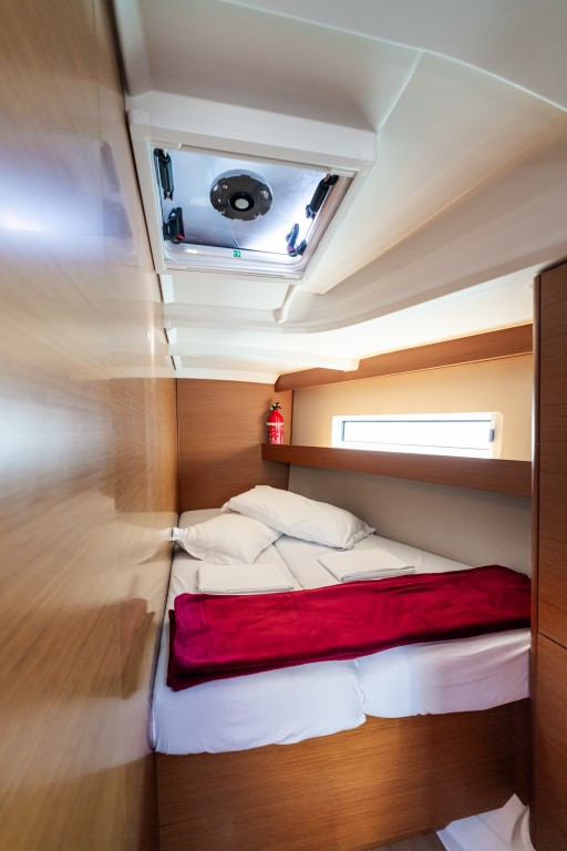 Yacht JEANNEAU - Sun Odyssey 440 "Diana"