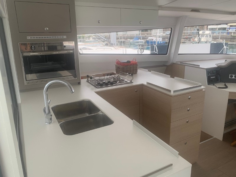 Yacht CATANA - Bali 4.5 "Sadalbari"