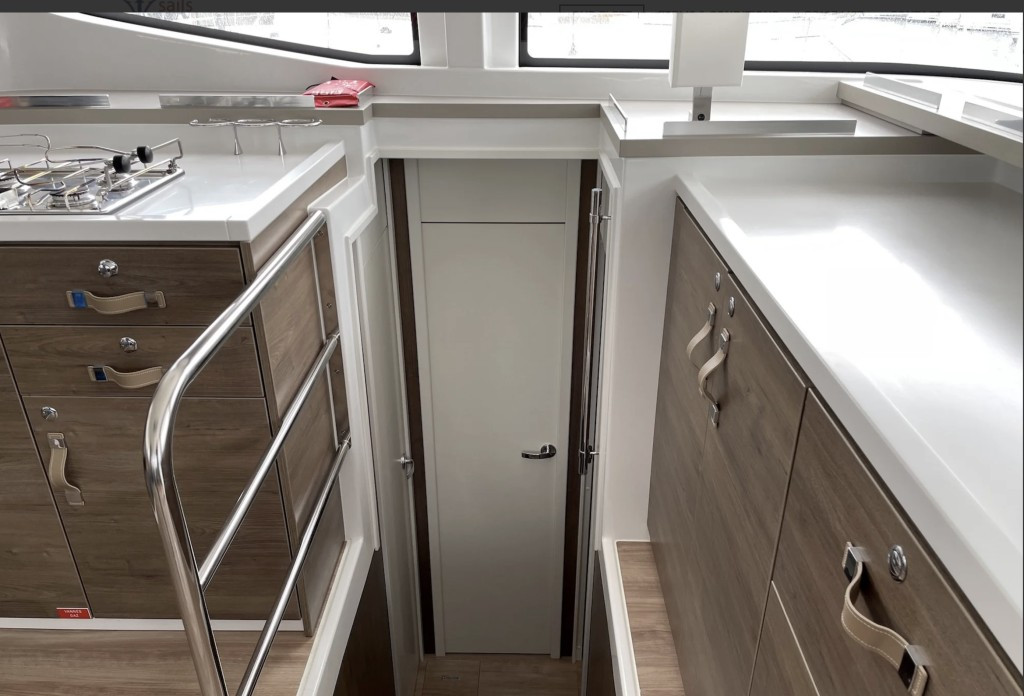 Yacht CATANA - Bali 4.6 "Atlantis"