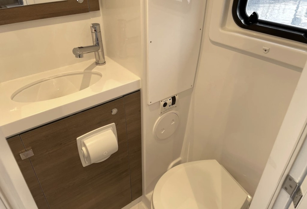 Yacht CATANA - Bali 4.6 "Atlantis"