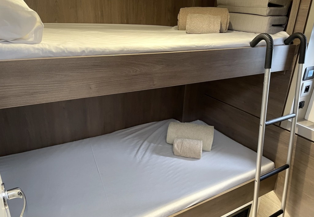 Yacht CATANA - Bali 4.6 "Atlantis"