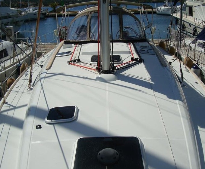 Yacht JEANNEAU - Sun Odyssey 42i "Praha"