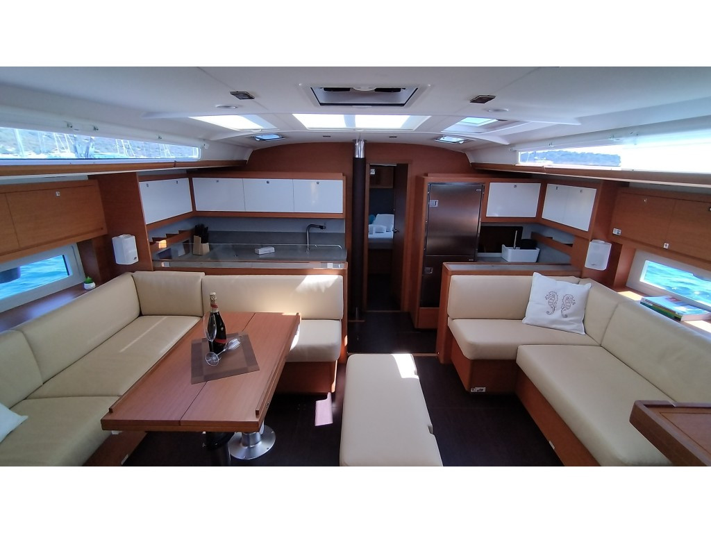 Yacht DUFOUR - 530 Grand Large "Asperula"