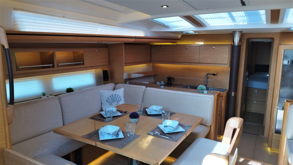 Yacht DUFOUR - 56 Exclusive "Nakupenda"