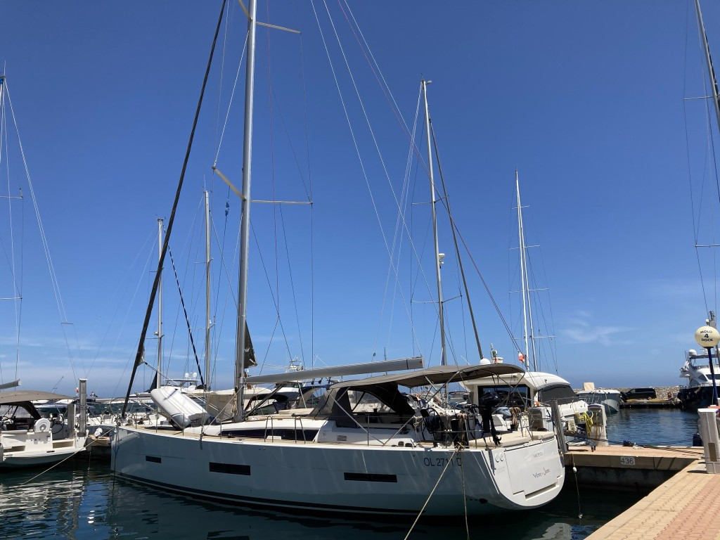 Yacht DUFOUR - 56 Exclusive "Nakupenda"