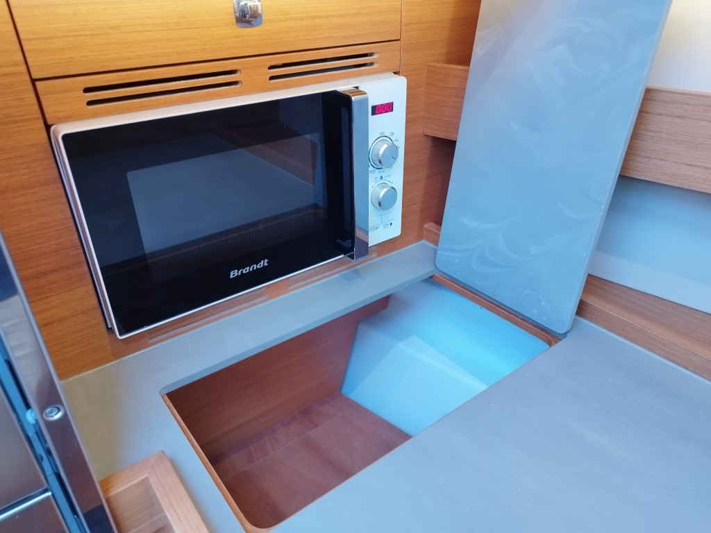 Yacht DUFOUR - 56 Exclusive "Albus"