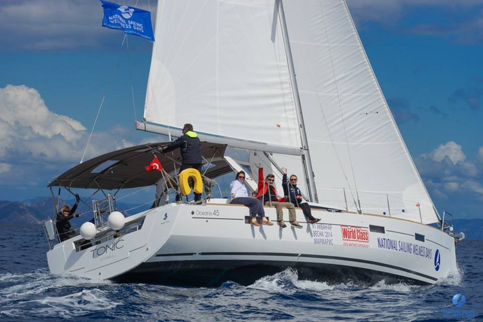 Yacht BENETEAU - Oceanis 45 "Tonic"
