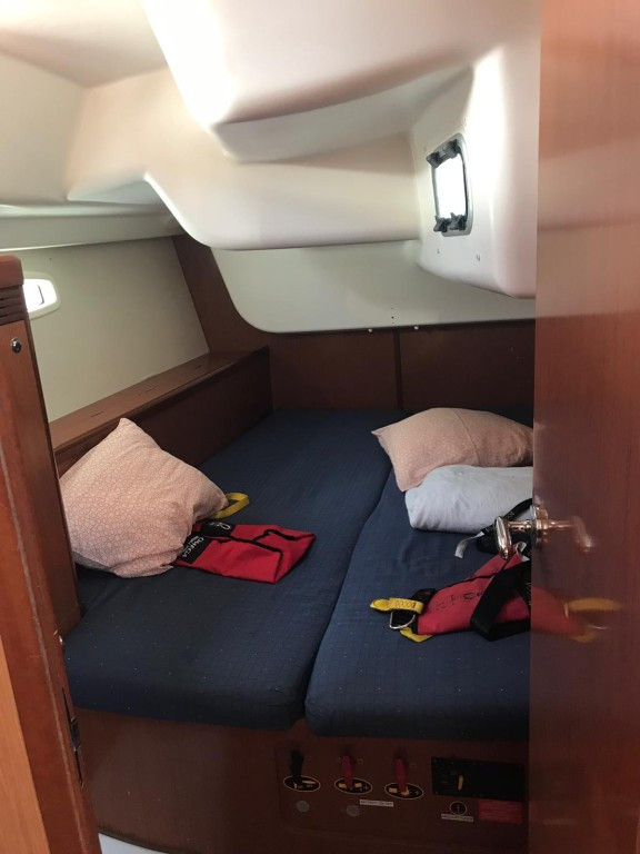 Yacht BENETEAU - Oceanis 43 "Alboran XXX Cubalibre"