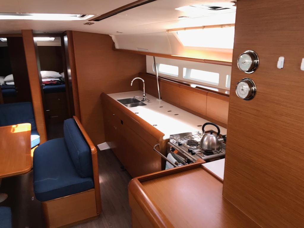 Yacht JEANNEAU - Sun Odyssey 519 "Alboran Prosecco"