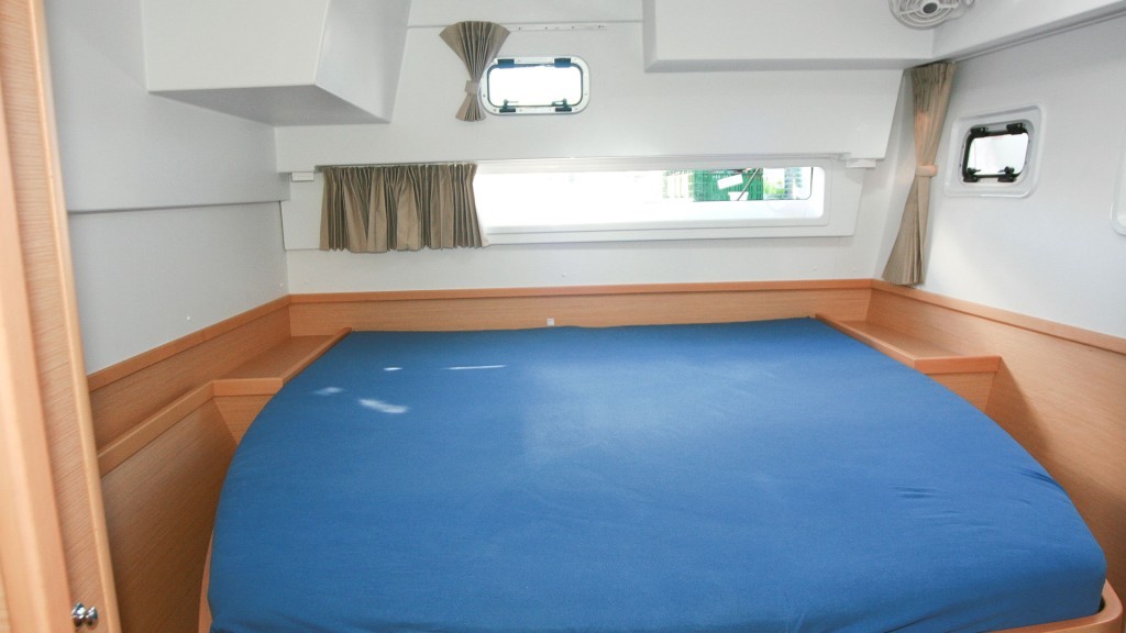 Yacht LAGOON - 42 "Sunshine"