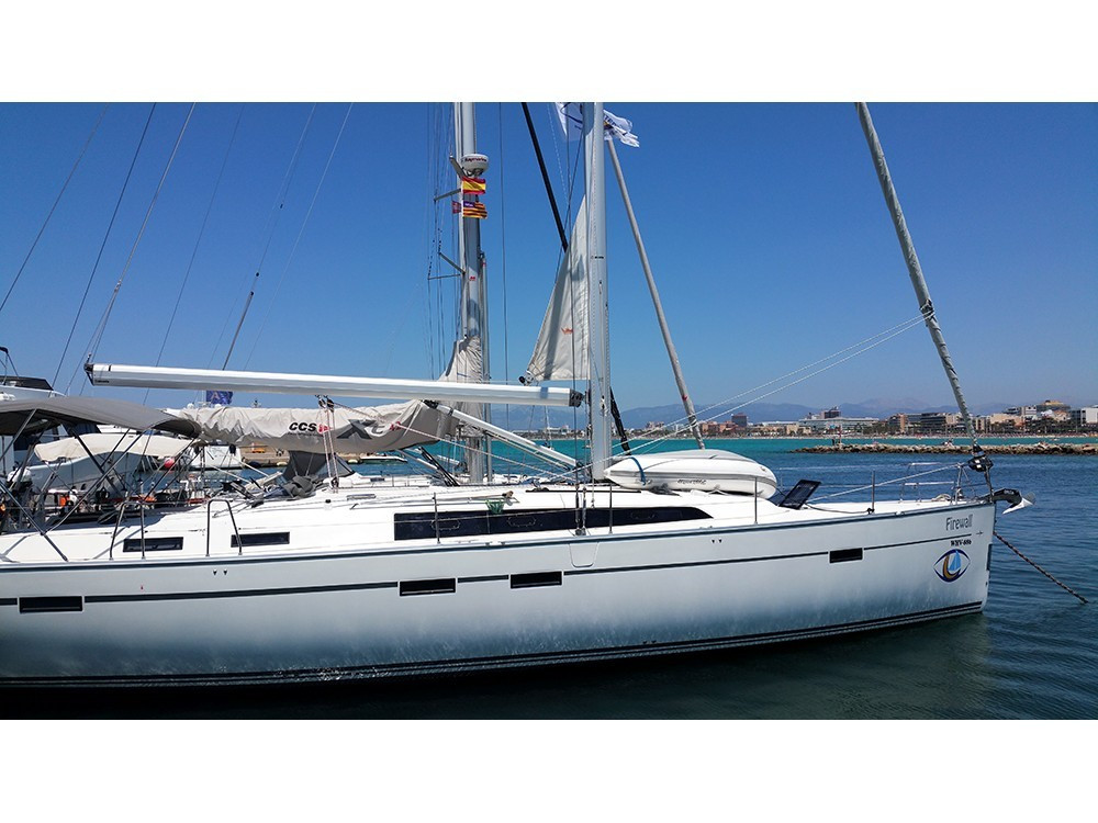 Yacht BAVARIA - Cruiser 51 "Firewall"