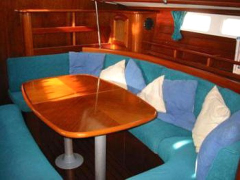 Yacht BENETEAU - Oceanis 461 "Luna Rossa"