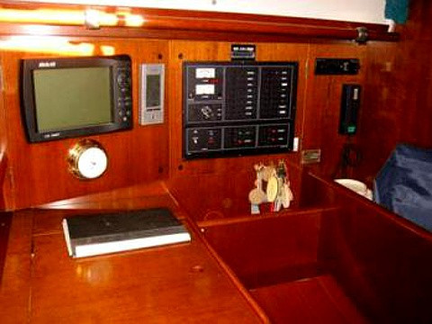 Yacht BENETEAU - Oceanis 461 "Luna Rossa"