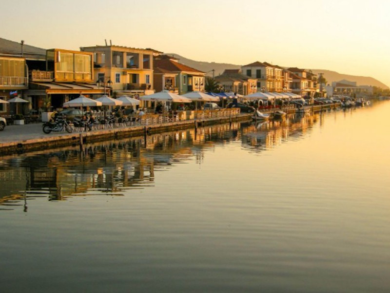 Yacht JEANNEAU - Sun Odyssey 39 DS "Afroditi"