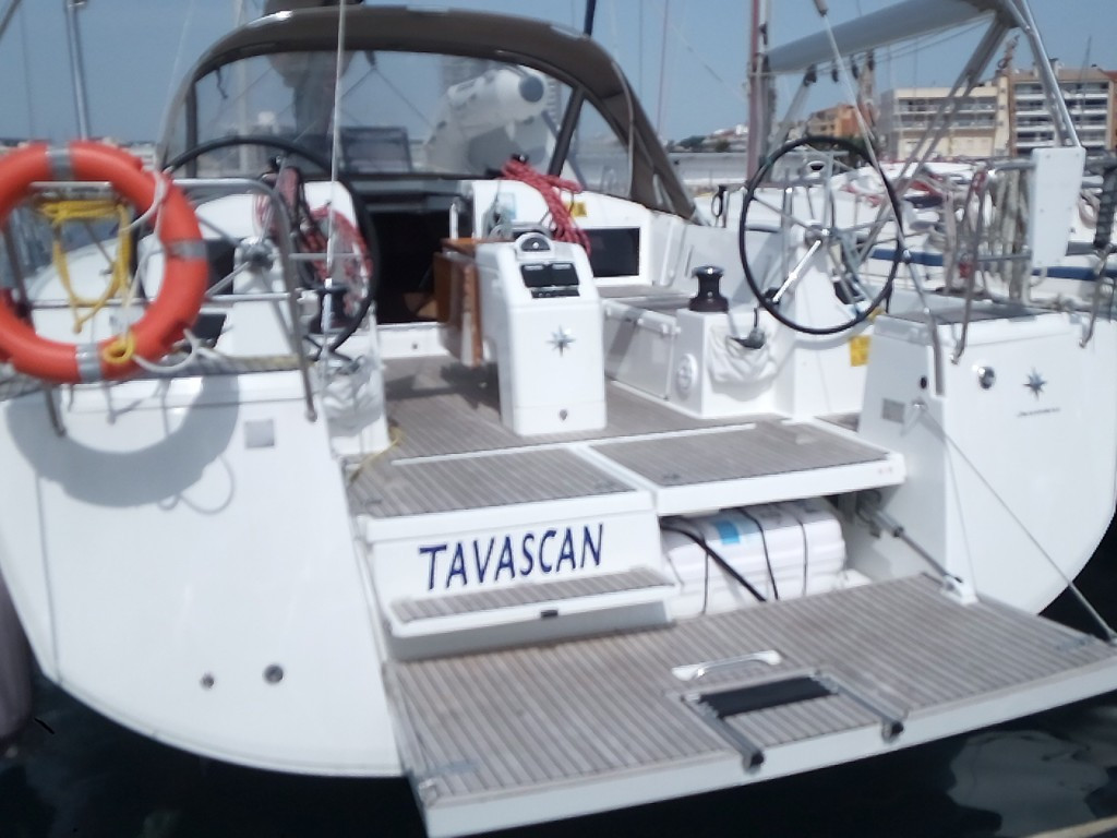 Yacht JEANNEAU - Sun Odyssey 440 "Tavascan"