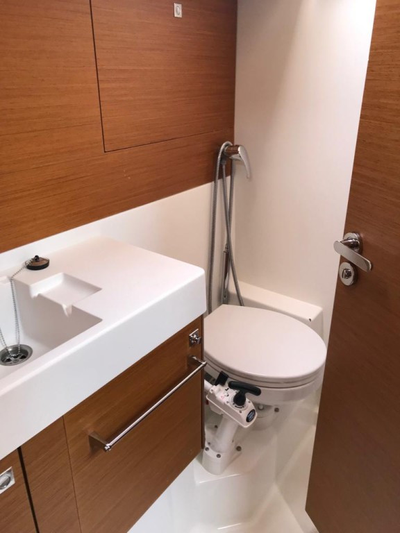 Yacht JEANNEAU - Sun Odyssey 519 "Alboran Prosecco"