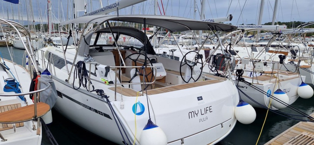 Yacht BAVARIA - Cruiser 46 "My life"