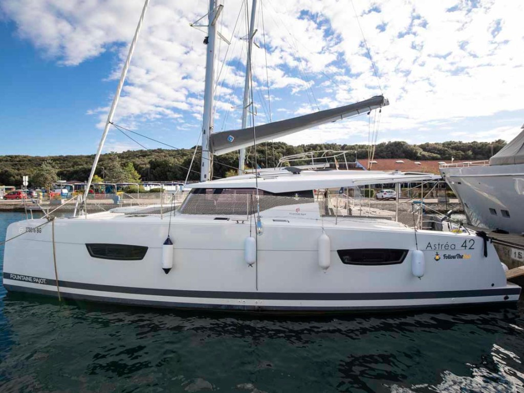 Yacht FOUNTAINE PAJOT - Astrea 42 "Follow the Sun"