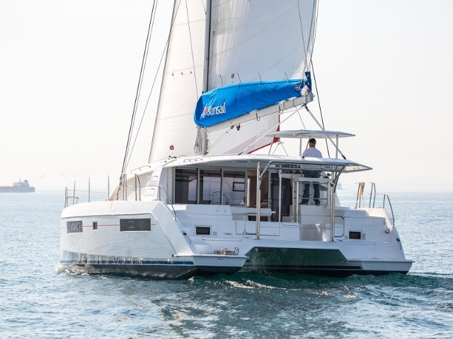 Yacht ROBERTSON AND CAINE - Sunsail 404 - Leopard 40 ""