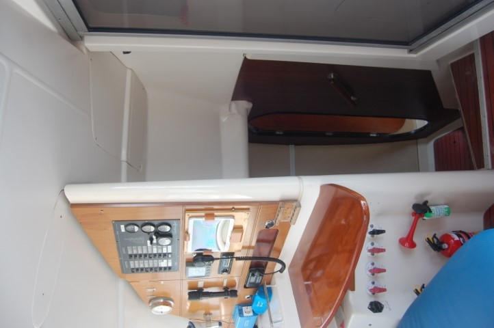 Yacht FOUNTAINE PAJOT - Lavezzi 40 "Kupela"