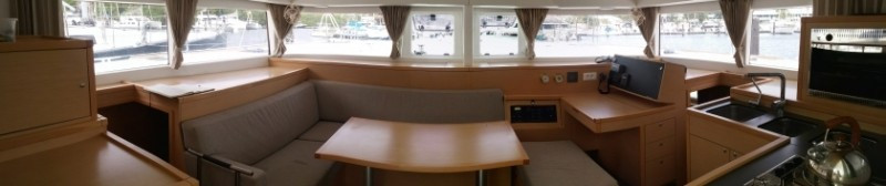 Yacht LAGOON - 400 S2 "Trixi"