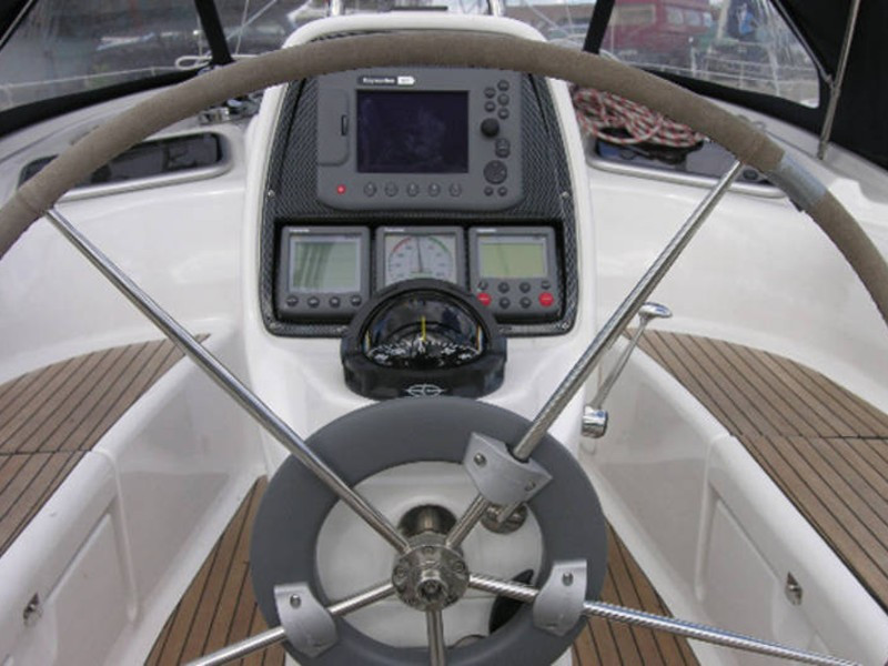 Yacht BAVARIA - 37 Cruiser "Cassiopeia"