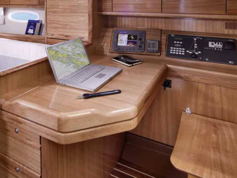 Yacht BAVARIA - 40 Cruiser "Luna"