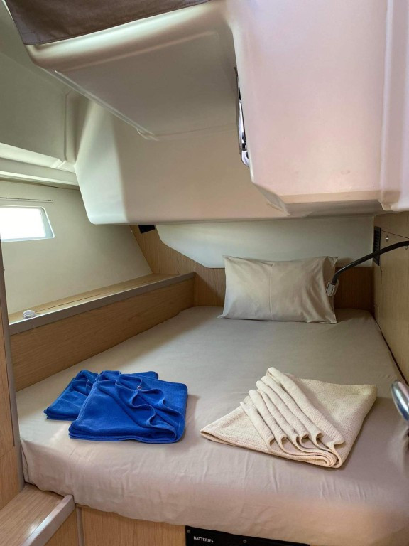 Yacht BENETEAU - Oceanis 45 "Gloria"