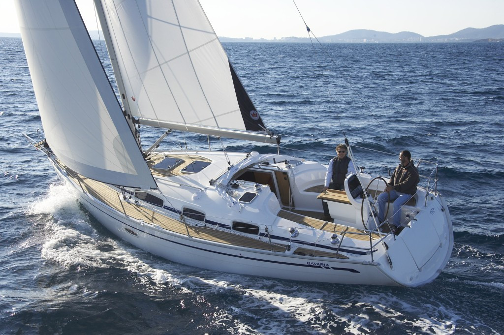 Yacht BAVARIA - 35 Cruiser "Pleiades"