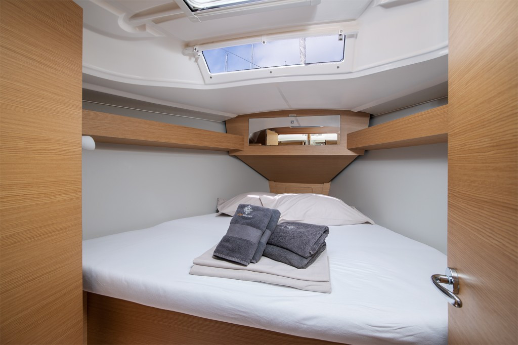 Yacht DUFOUR - 360 Grand Large "Amaranta"