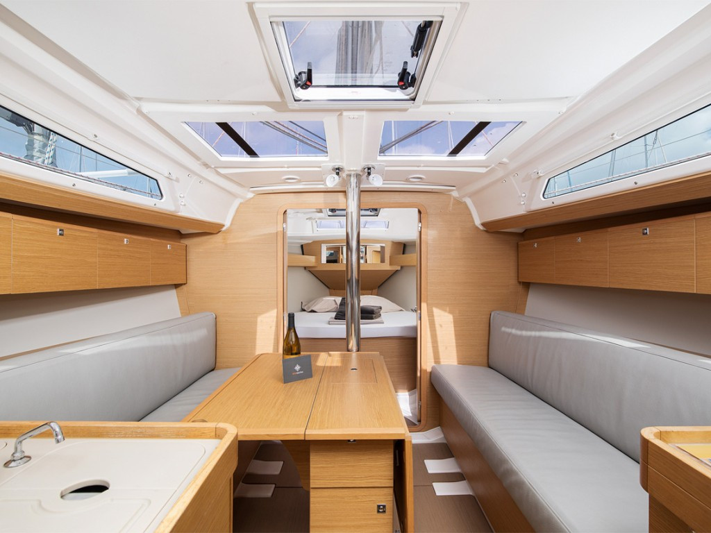 Yacht DUFOUR - 360 Grand Large "Amaranta"