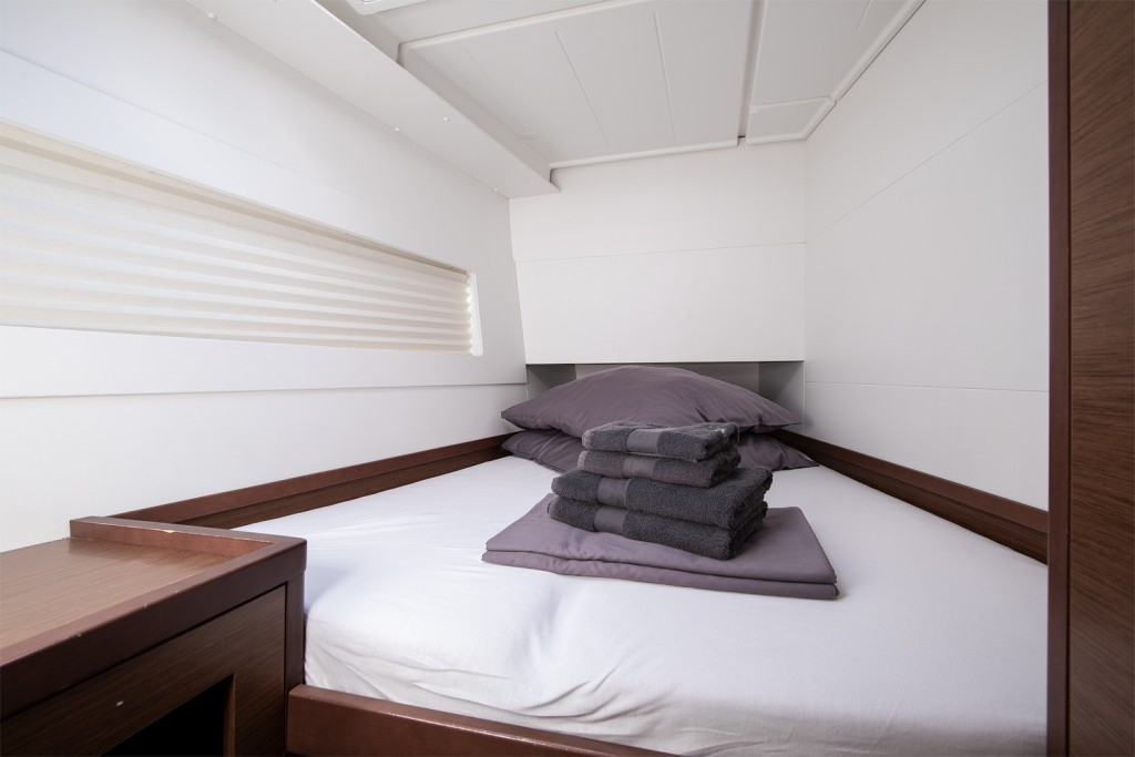 Yacht LAGOON - 40 "Mare Negroni"