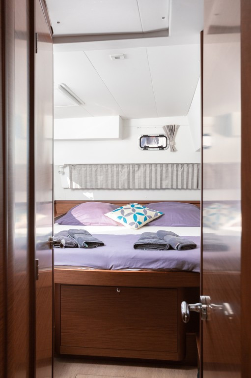 Yacht LAGOON - 42 "MareFiero"