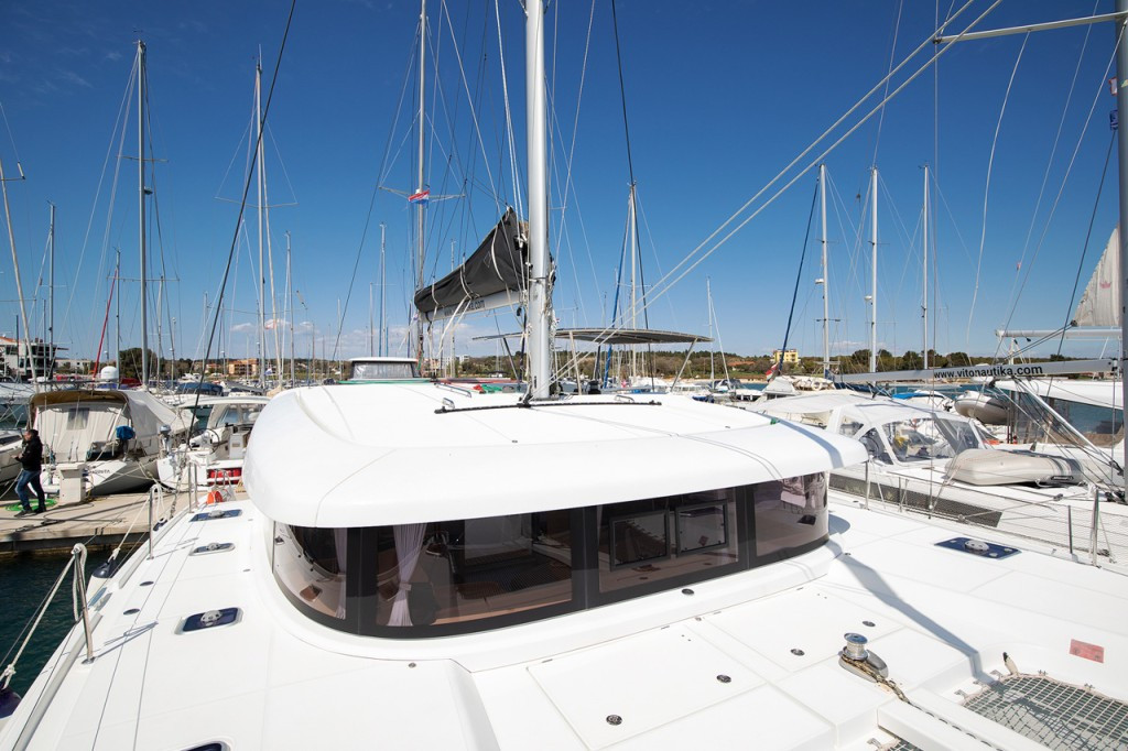 Yacht LAGOON - 42 "Mare Solero"