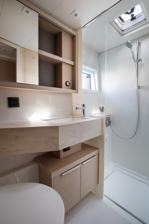 Yacht LAGOON - 46 "Little Havana"