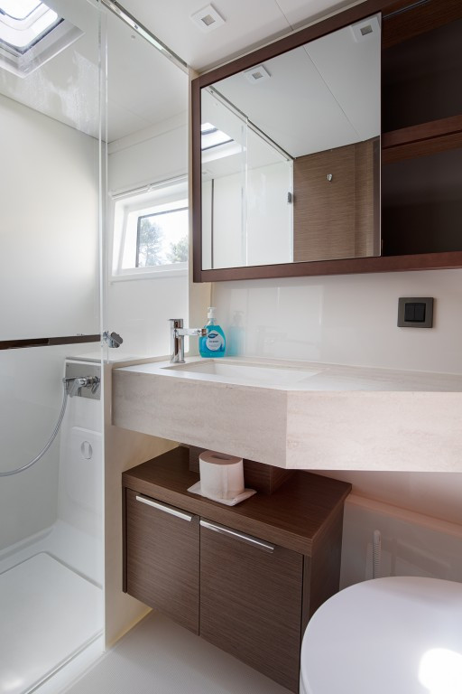 Yacht LAGOON - 46 "Long Island"