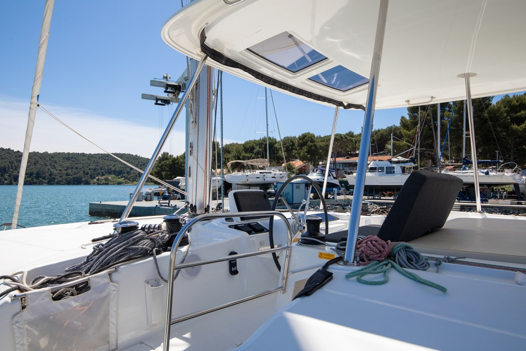 Yacht LAGOON - 46 "Manta Maris"