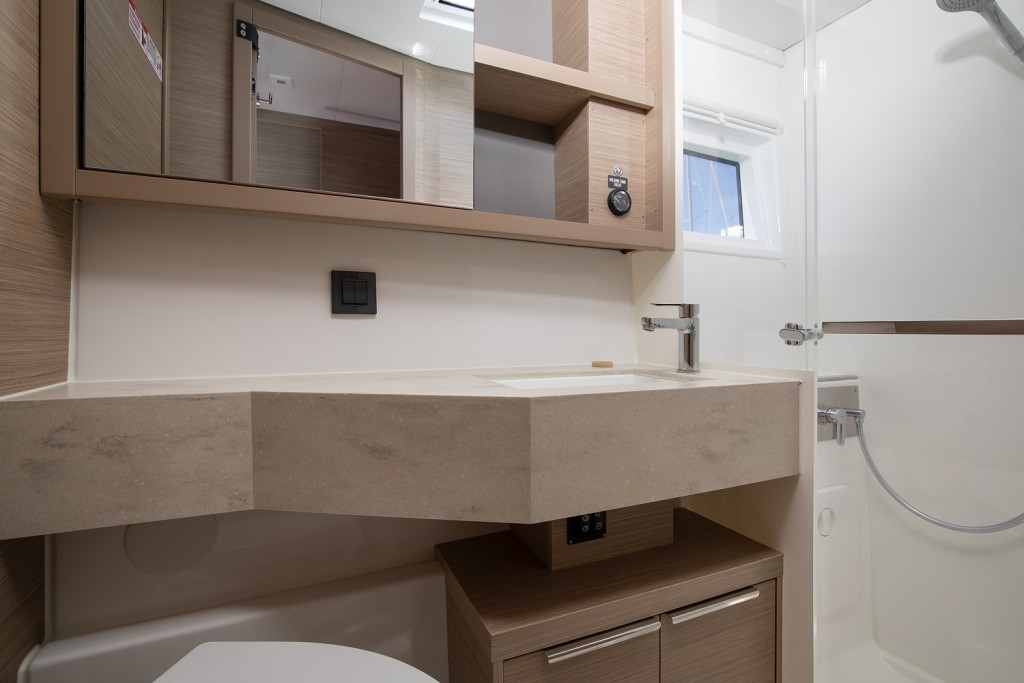 Yacht LAGOON - 46 "Manta Maris"