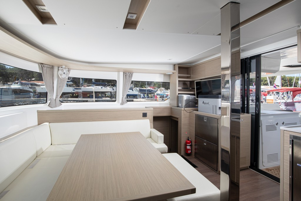 Yacht LAGOON - 46 "Manta Maris"