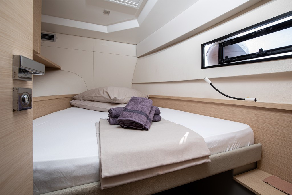 Yacht FOUNTAINE PAJOT - MY 37 "Mare Tortuga"