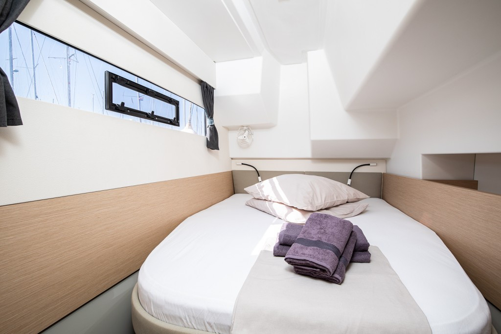 Yacht FOUNTAINE PAJOT - MY 37 "Mare Tortuga"