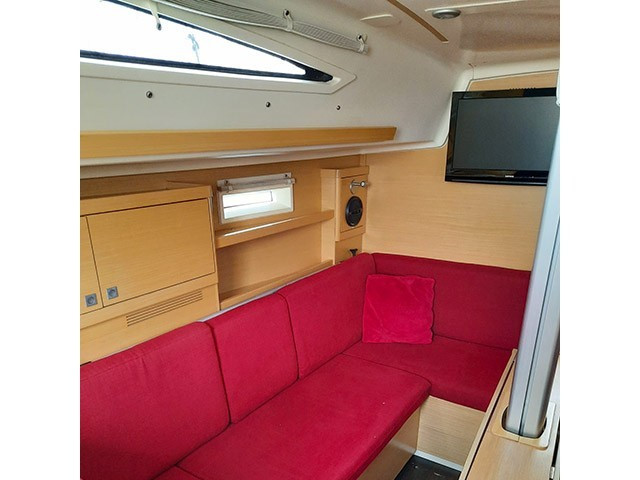 Yacht ELAN - 350 "Sierra"