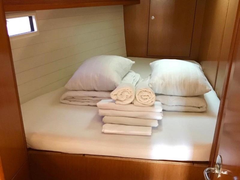 Yacht BAVARIA - Cruiser 45 "Midas"