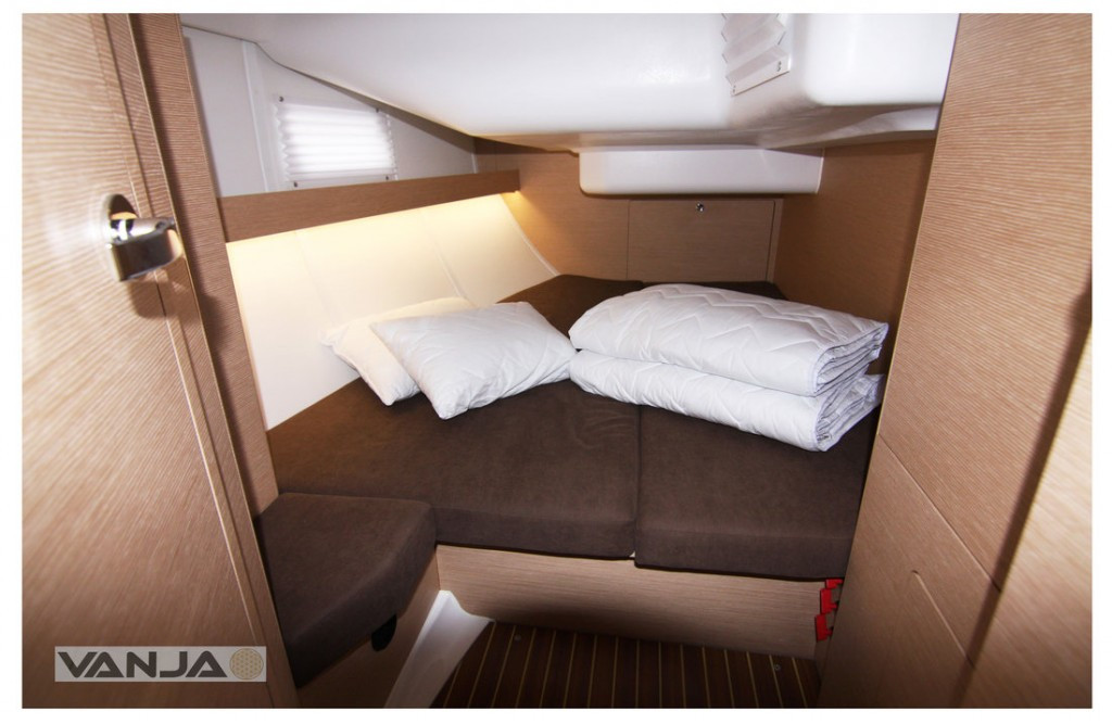 Yacht ELAN - Impression 45 "Vanja"