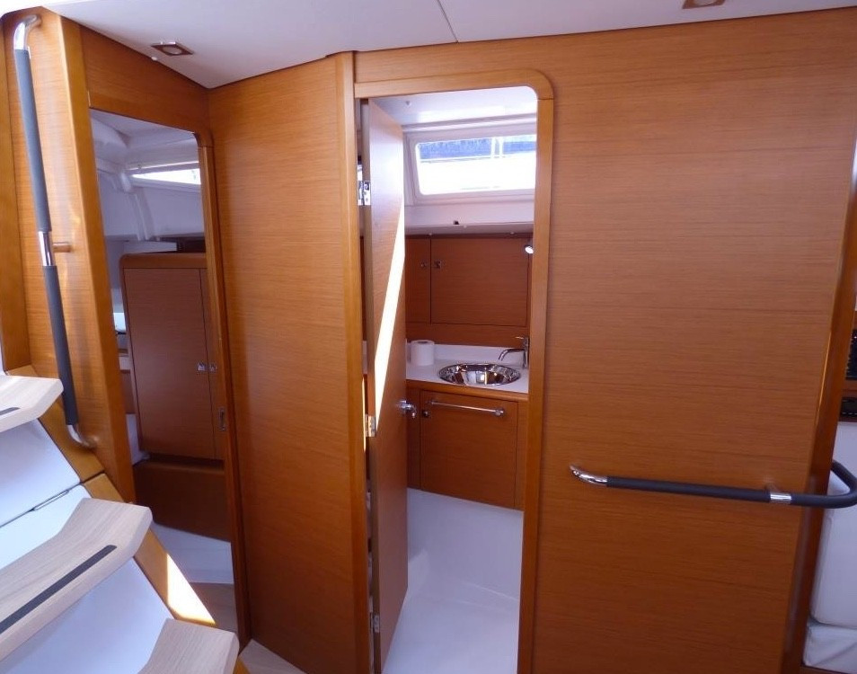 Yacht JEANNEAU - Sun Odyssey 419 "Sicc"