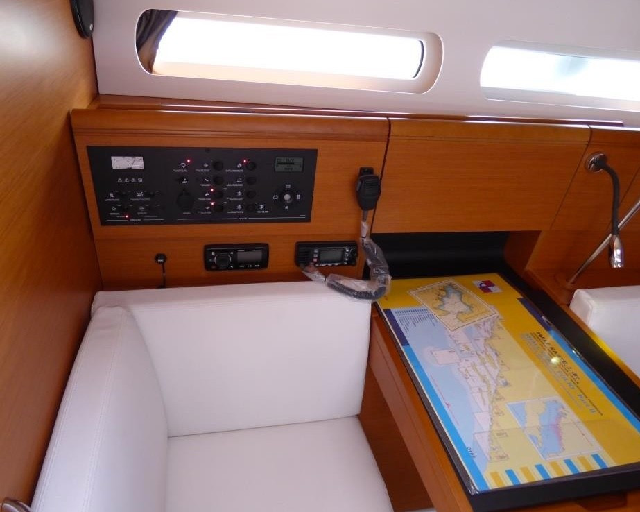 Yacht JEANNEAU - Sun Odyssey 419 "Sicc"